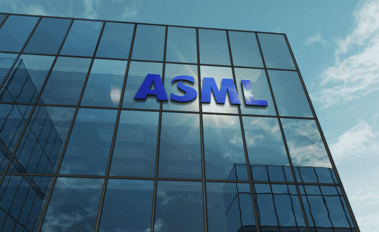 Predicción del precio de las acciones de ASML 2026–2027: ¿Puede llegar a los ,500?