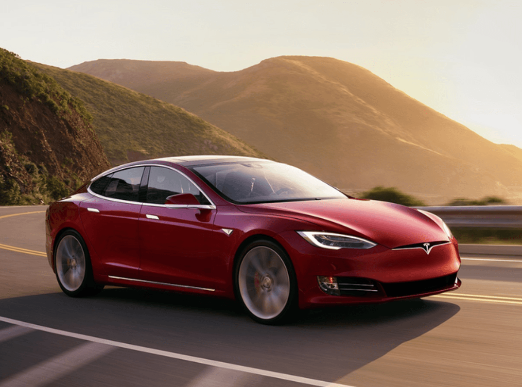 ¿Puede el precio de las acciones de Tesla alcanzar los 500$ en 2026? Lo que los inversores deben saber