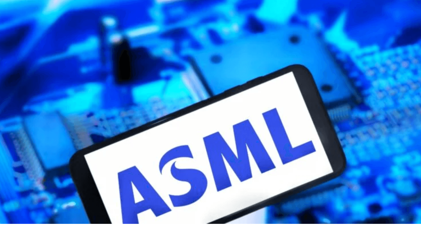 Ist die ASML-Aktie nach den Q2-Ergebnissen ein Kauf? Was die Jahresprognose von 43-45 Mrd. € für Investoren bedeutet