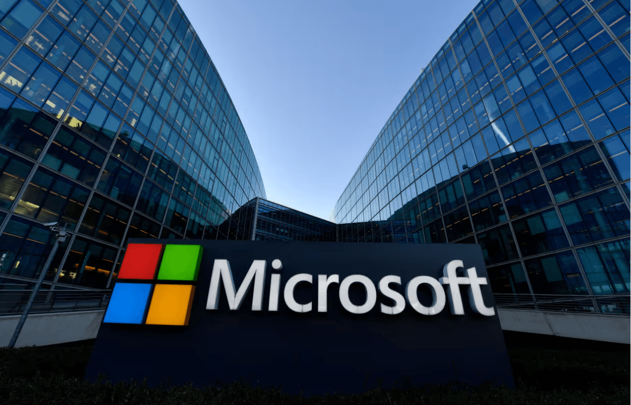 L'action MSFT et le cap des 100 milliards de dollars d'Azure : ce que ce seuil change réellement