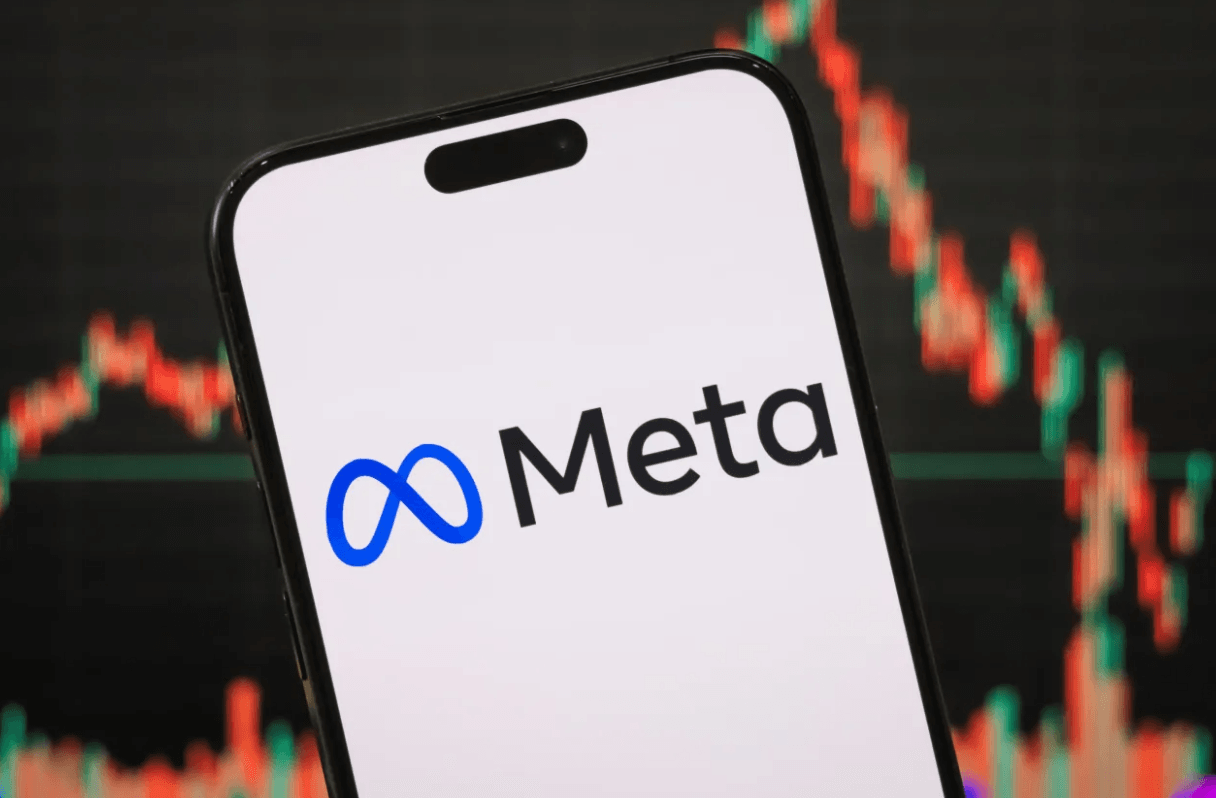 Acciones de Meta tras el anuncio sobre la nube