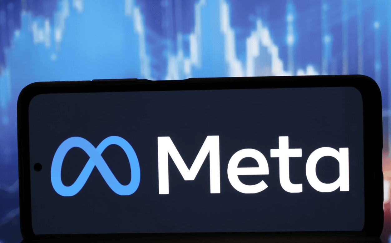 Prévision du cours de l'action Meta 2026-2027 : META peut-elle continuer à grimper après la vague d'investissements dans l'infrastructure IA ?