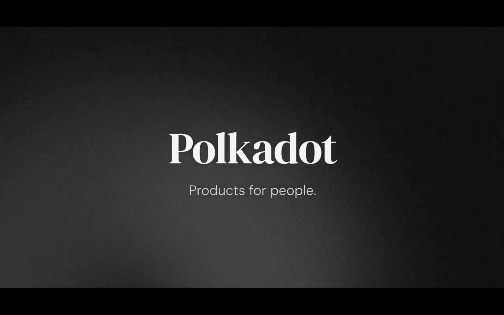 Imagen de marca de Polkadot con logo y lema 'Productos para personas' sobre un fondo oscuro: branding moderno para una blockchain multicadena centrada en el usuario.