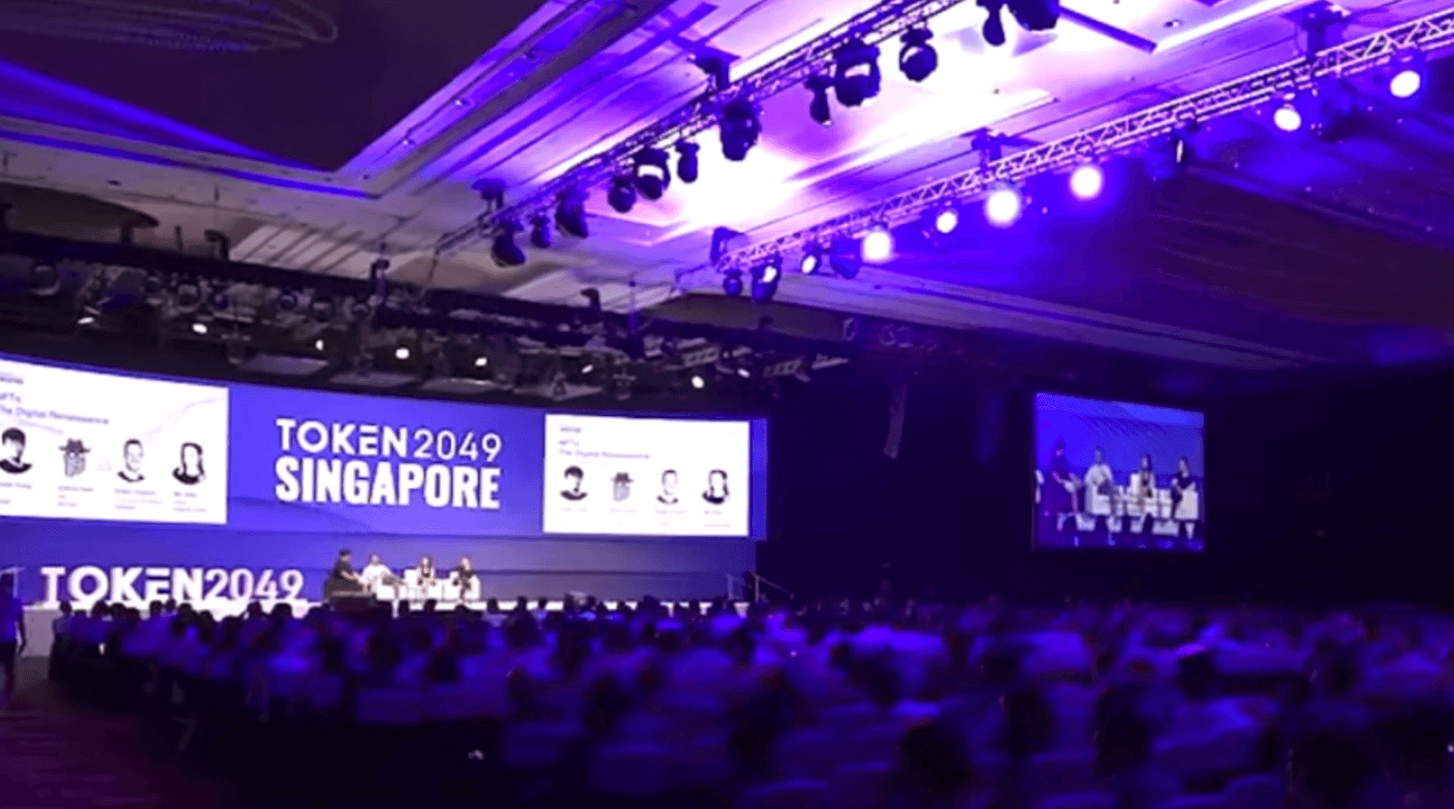 TOKEN2049 Singapore 2026 Opens With 25,000 Attendees: Why Institutional DeFi Is the Main Story This Year