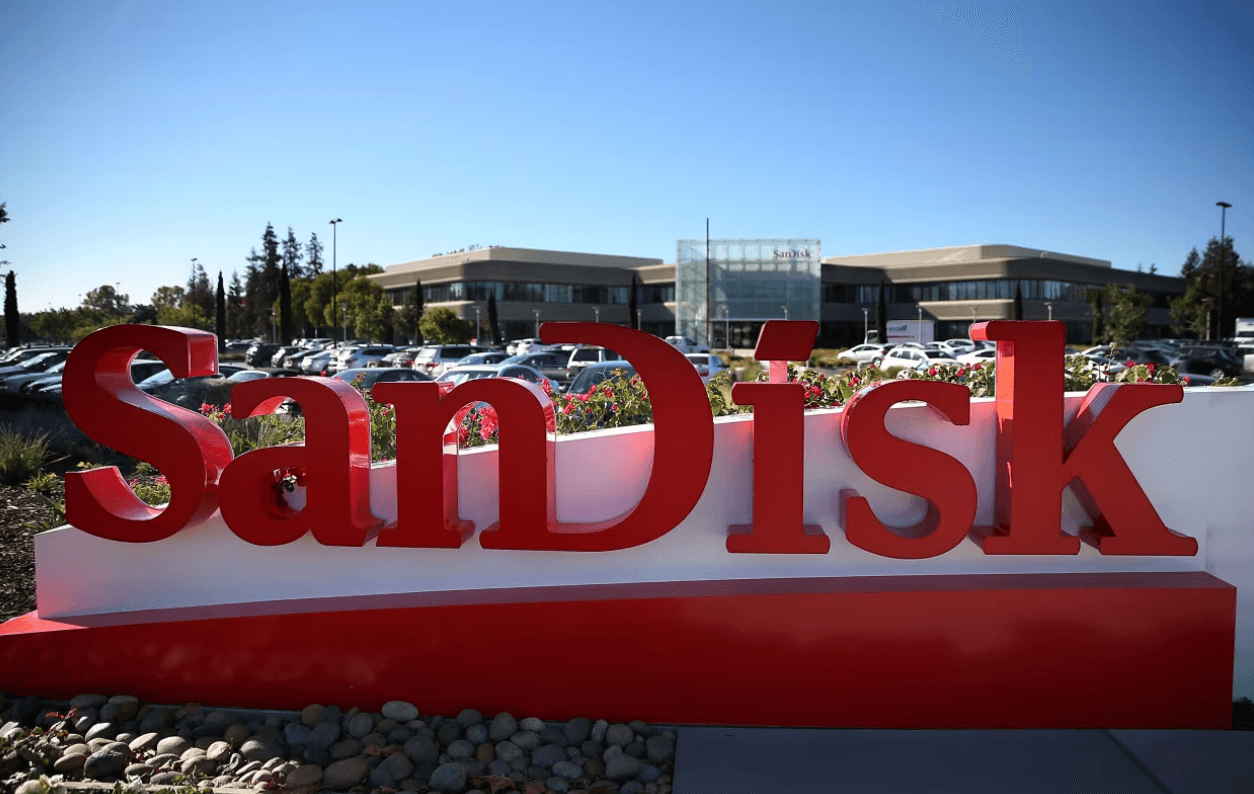 ¿Qué es Sandisk y por qué pasó de 40$ a 2.000$ en un año?