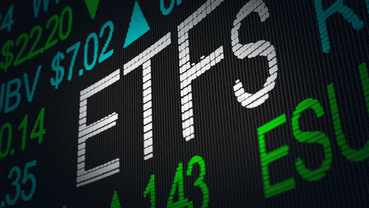 ¿Qué explica la creciente popularidad de los ETF de criptomonedas en 2025? ¿El mismo entusiasmo para 2026?