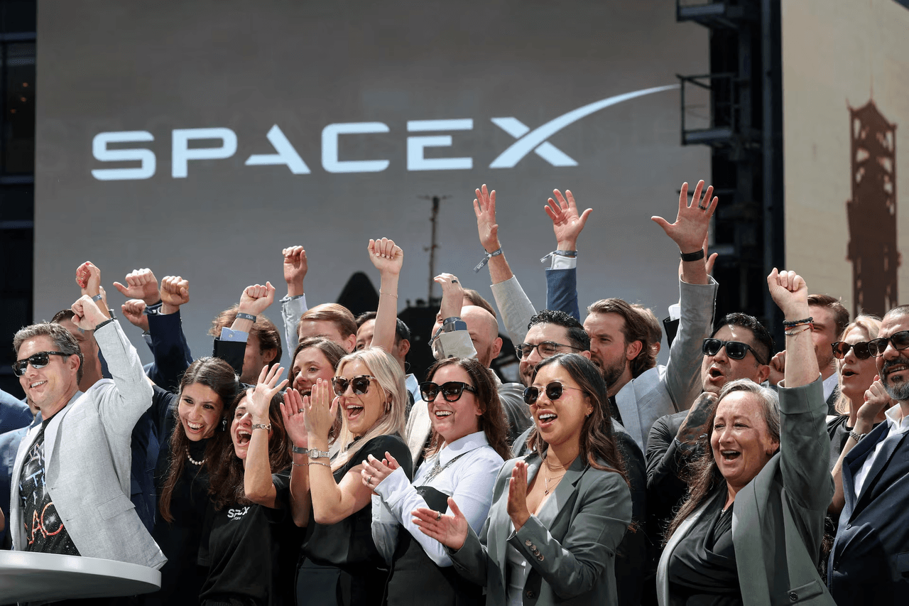لماذا انخفض سعر سهم SpaceX بعد الاكتتاب العام؟ وكيف تتداول سهم SpaceX (SPCX) على WEEX؟